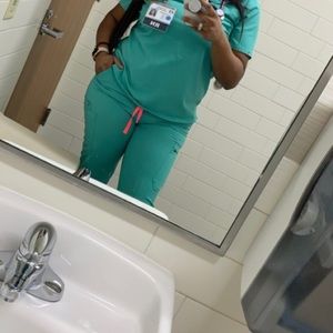 Figs Surgical Green set